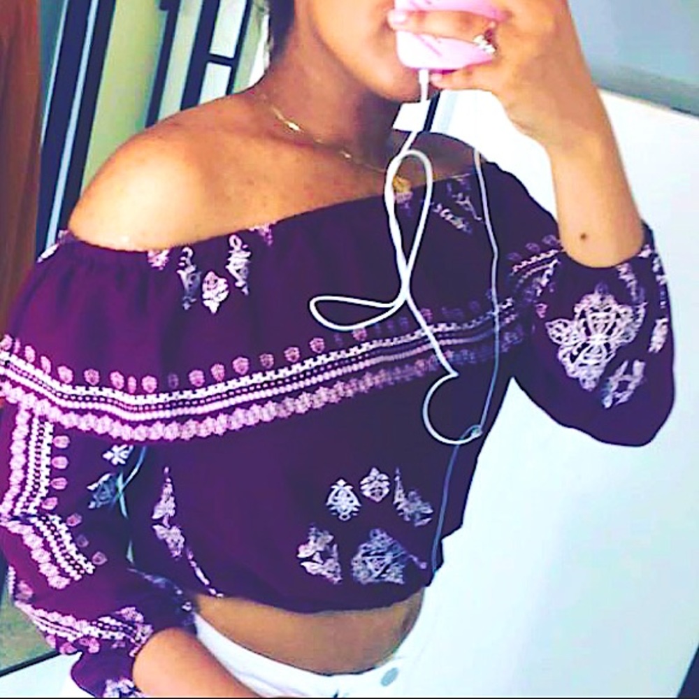 A Maroon crop top , size small, used twice , as new